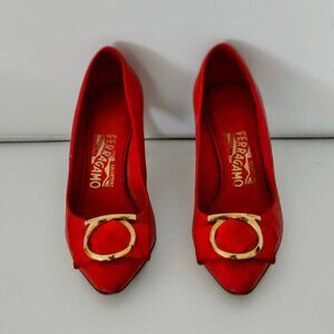 Ferragamo Red 7